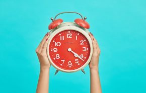 malvestida-FfbVFLAVscw-unsplash