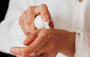 nataliya-melnychuk-dFBhXJHKNeo-unsplash