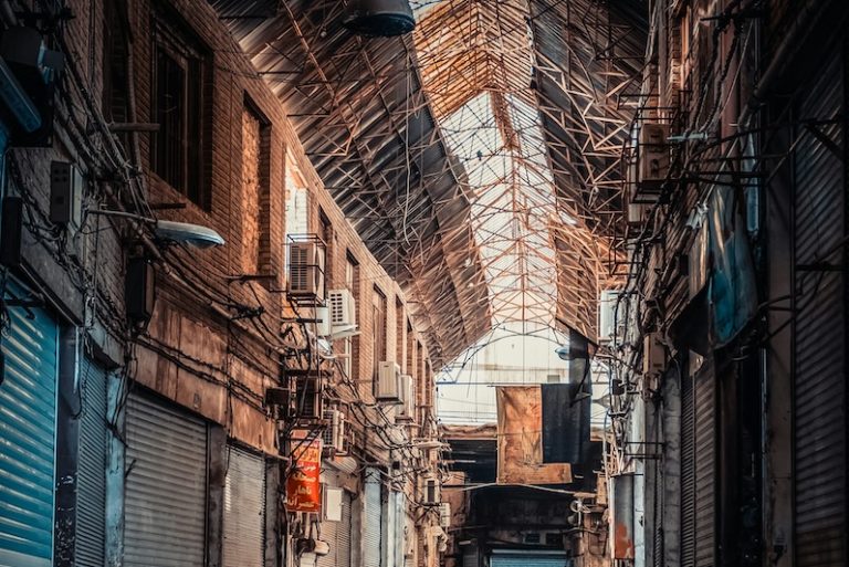 omid-armin-eteBuzTSTlE-unsplash