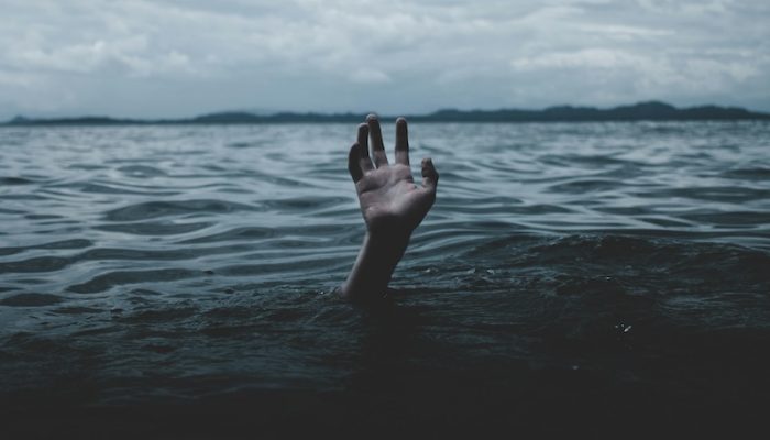 stormseeker-rX12B5uX7QM-unsplash