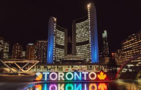 conor-samuel-Onadzzr1yBU-unsplash