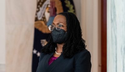 Ketanji_Brown_Jackson_in_the_Grand_Foyer_of_the_White_House-scaled-e1774992521856