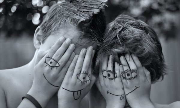 lora-moore-kakaletris-K0lyROlsQ9Q-unsplash