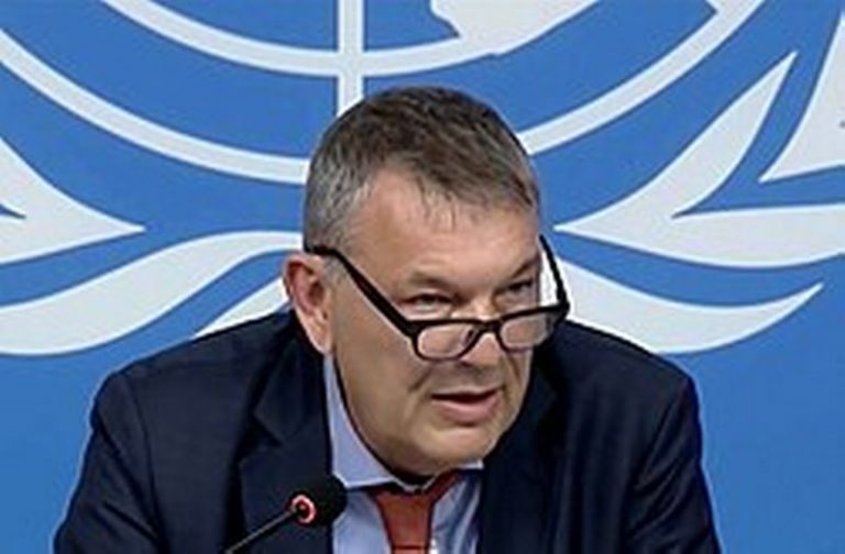 proschai glava bapor