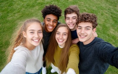 yamu_jay-friends-selfie-9129598_1280