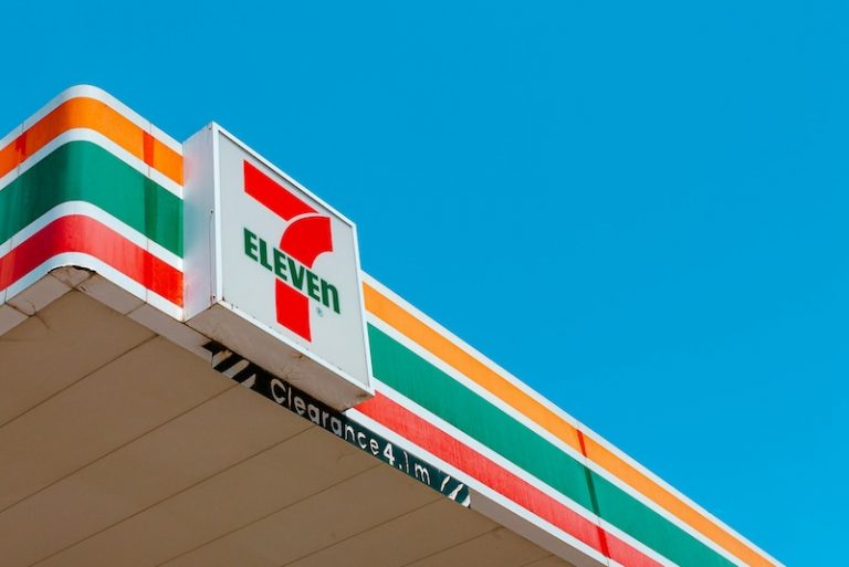 josh-chiodo-F0hD5KVznLQ-unsplash
