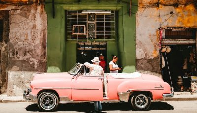 stephan-valentin-qRBNM6GmXDE-unsplash