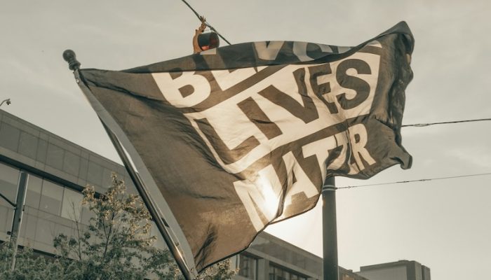 clay-banks-T-HIsS8qymA-unsplash