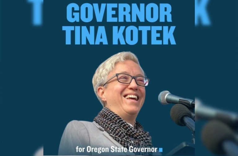tina_kotek at 01.59.44