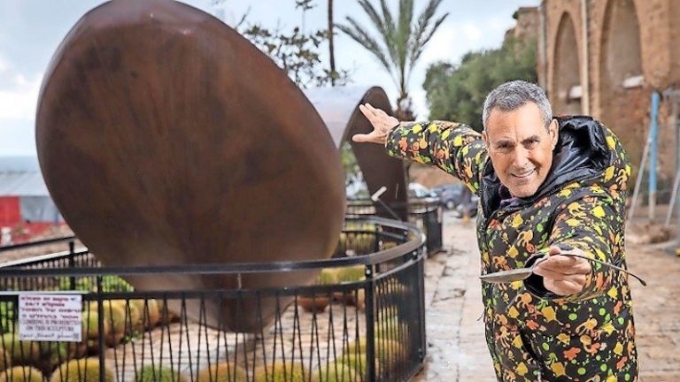 202TRAVEL Uri Geller Museum